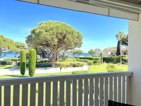 Appartement climatisé pieds dans l'eau au Lavandou : photo 15