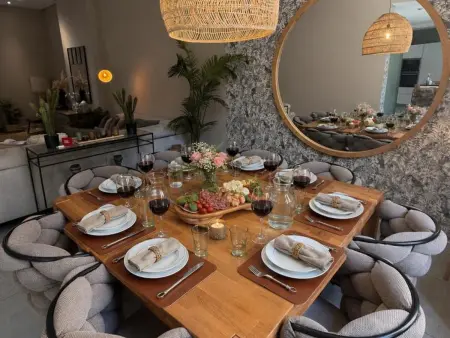 Gîte l'Échappée Belle Moulinoise, piscine chauffée : photo 4