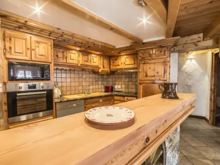 Chalet Clémentine - 10 pers. au Vieux Village Val-d'Isère : photo 4