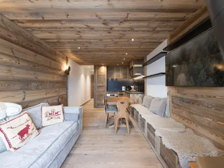 Appartement rénové 4 pers. avec vue Bellevarde : photo 3