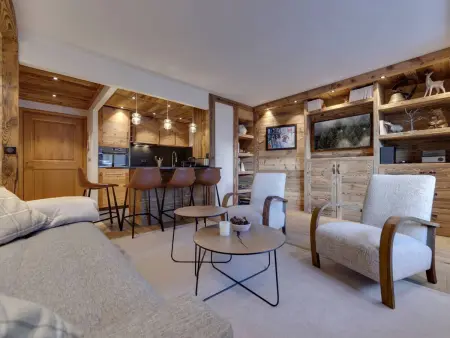 Appartement rénové au pied des pistes - Val-d'Isère : photo 4