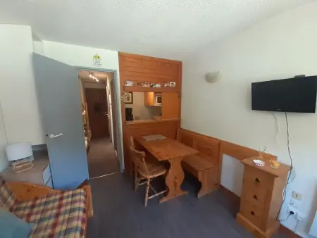 Studio 19m² balcon sud à Valfréjus, 20m télécabine : photo 1