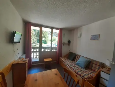 Studio 19m² balcon sud à Valfréjus, 20m télécabine : photo 4