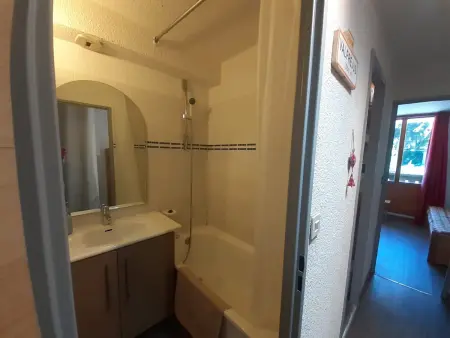 Studio 19m² balcon sud à Valfréjus, 20m télécabine : photo 8