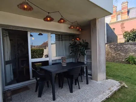 Location appartement à Courseulles sur Mer, Appartement rez-de-jardin confortable - 4 pers.