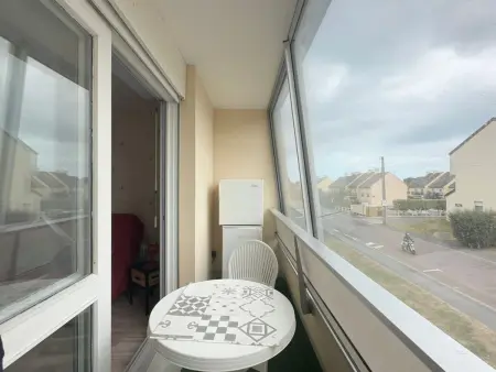 Appartement 4 pers. avec loggia face mer à Courseulles : photo 4