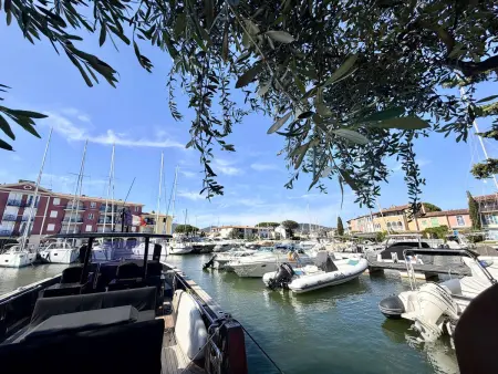 Appartement 2 pièces climatisé avec terrasse - Port Grimaud : photo 4