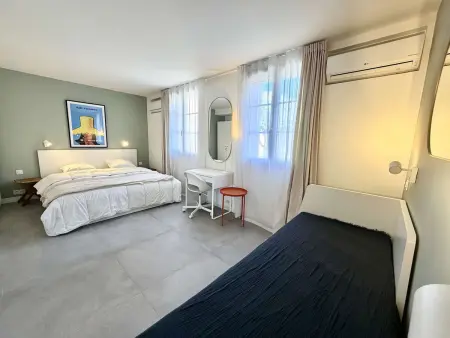 Appartement 2 pièces climatisé avec terrasse - Port Grimaud : photo 15