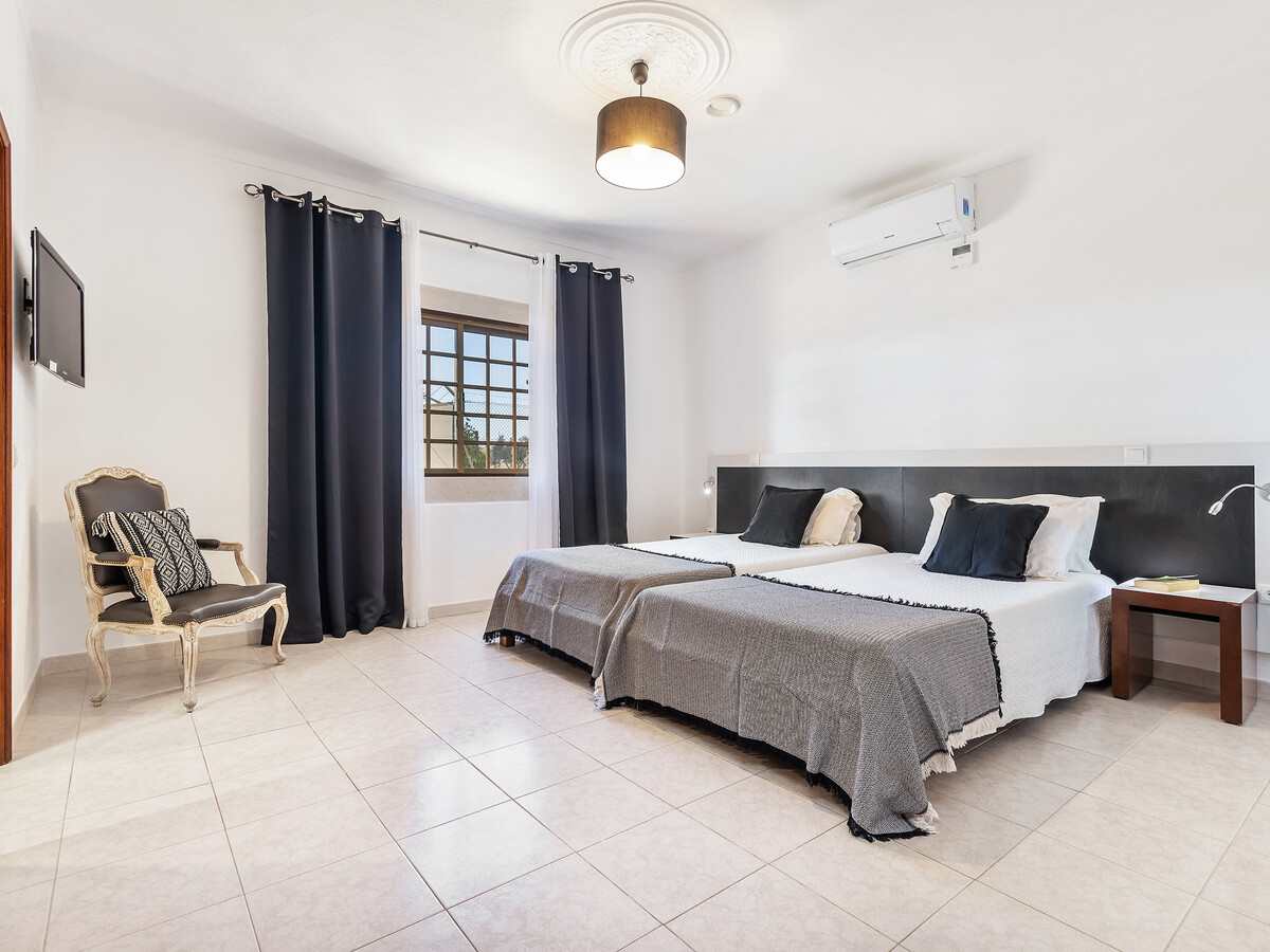 Quinta dos Loendros – Villa 8 pers., piscine privée à Guia - Photo 25