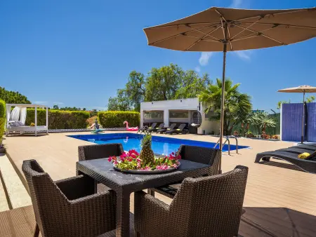 Location villa à Guia, Villa calme avec piscine privée - 8 pers.