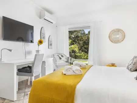Appartement 1 ch avec piscine et vue panoramique : photo 8