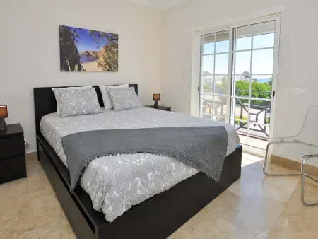 Appartement 2 chambres avec piscine à 900m de la Plage d'Oura : photo 2