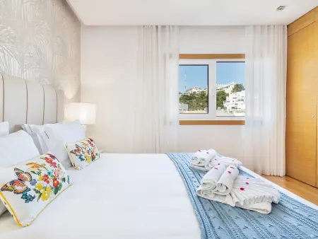 Garden Hill Downtown - Appart. 3 chambres, piscine : photo 19