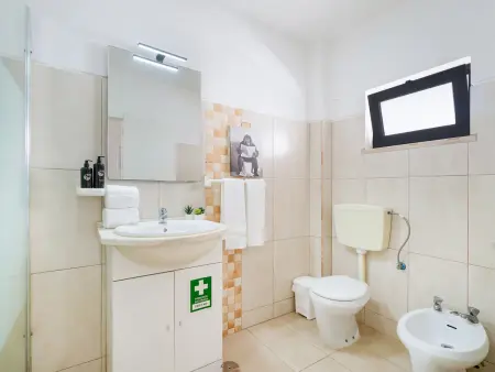 Appartement 2 chambres, 100 m plage, piscine - Albufeira : photo 16