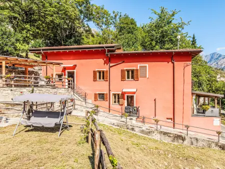 Olivo – Appartement 80 m² Sorico, terrasse et jardin : photo 29