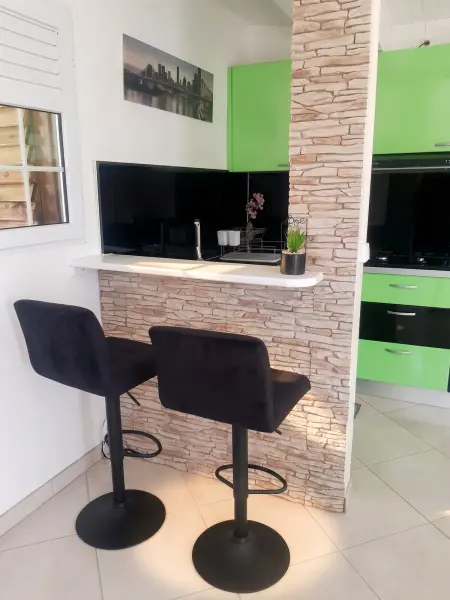 Appartement 86 m² avec terrasse et vue montagne à Gros-Morne : photo 9