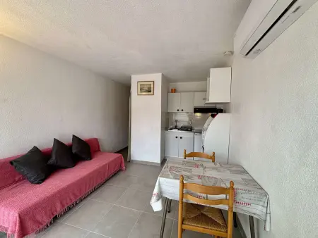 Location appartement à Port la Nouvelle, Studio climatisé, proche plage - 2 pers.