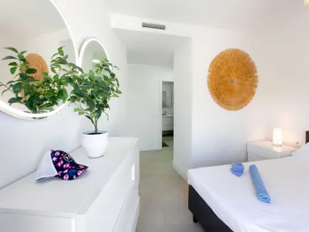 Sea Garden – Appartement 3 chambres face à la mer : photo 15
