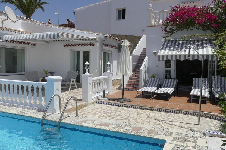 Villa Alma à Caleta de Vélez : maison avec piscine et vue mer - Photo 18