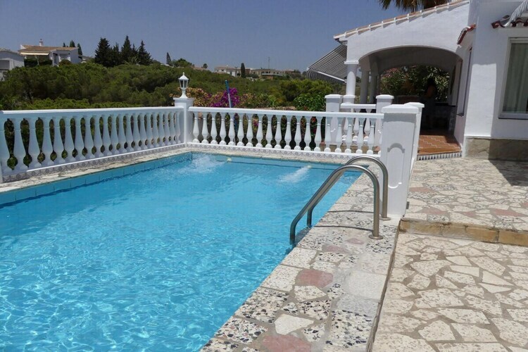 Villa Alma à Caleta de Vélez : maison avec piscine et vue mer - Photo 21