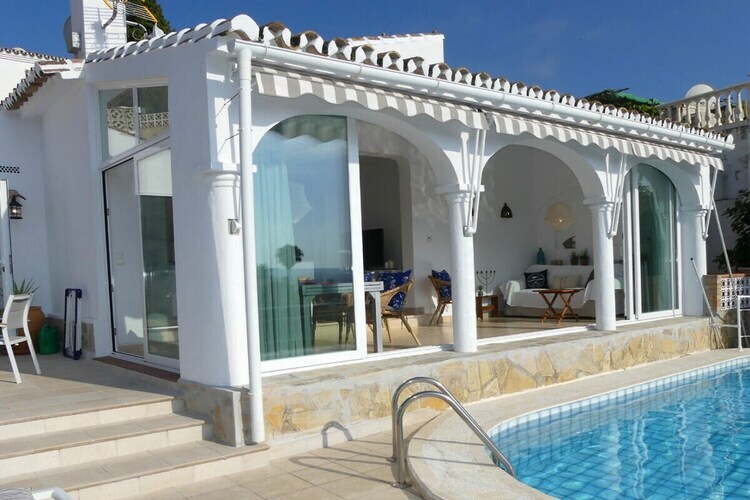 Maison piscine privée Caleta de Vélez, 700m de la mer - Photo 1