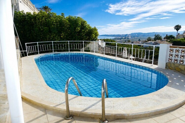 Maison piscine privée Caleta de Vélez, 700m de la mer - Photo 2
