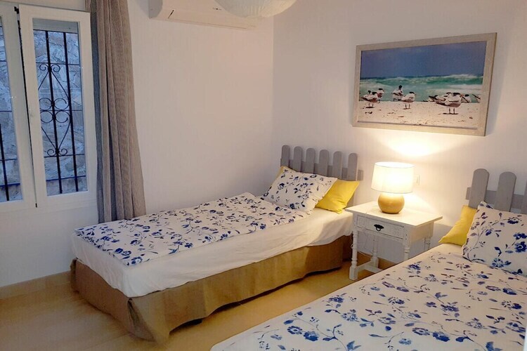 Maison piscine privée Caleta de Vélez, 700m de la mer - Photo 13