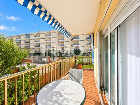 Appartement 2 chambres à 50 m de la plage, Cambrils : photo 2