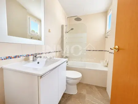 Appartement 92 m² avec piscine et jardin à Cambrils : photo 9