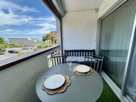 Studio rénové avec terrasse vue dégagée - Cap d'Agde : photo 2