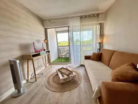 Studio rénové avec terrasse vue dégagée - Cap d'Agde : photo 4