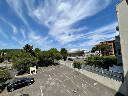Studio rénové avec terrasse vue dégagée - Cap d'Agde : photo 5
