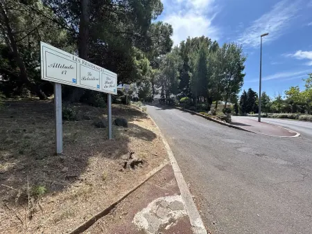 Studio rénové avec terrasse vue dégagée - Cap d'Agde : photo 14