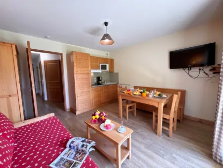 Appartement 32m² vue montagne, skis aux pieds - Vars : photo 3