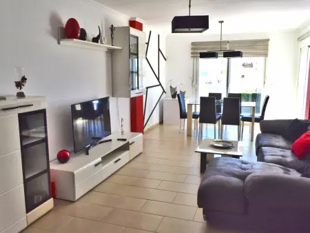 Appartement 78 m² près de la plage à Oliva avec piscine : photo 2