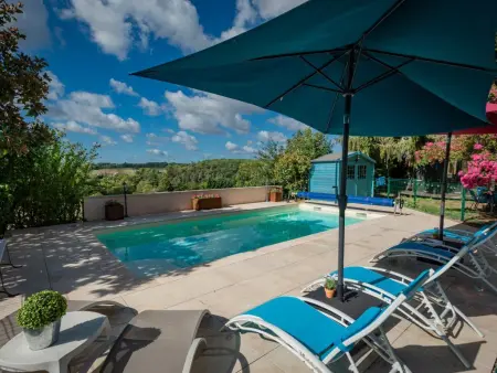 Petit Vingne : maison avec piscine privée près d'Aubeterre, Edon : photo 2