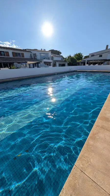 Location maison à Saintes Maries de la Mer, Maison avec piscine partagée à Saintes-Maries-de-la-Mer