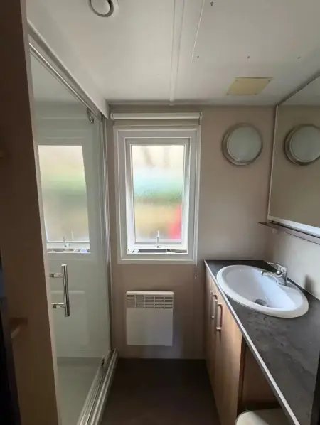 Bungalow accueillant près de Les Mathes avec terrasse - Photo 11