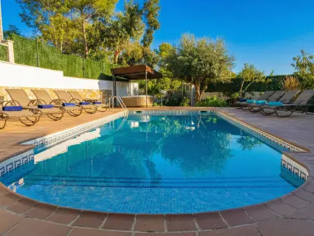 Location villa à Sitges, Villa piscine, clim - 16 pers.