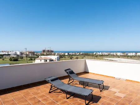 Duplex 2 chambres avec terrasse privée à Almerimar : photo 3