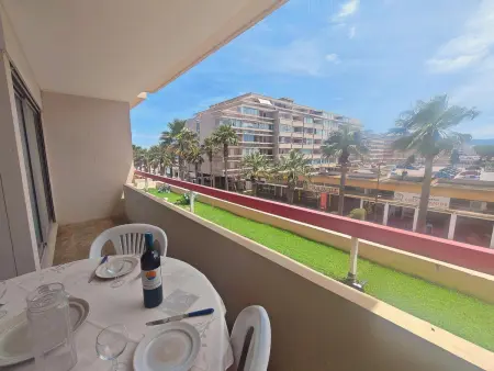 T3 63m² vue mer et montagne à Canet-en-Roussillon : photo 5