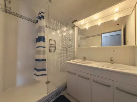T3 63m² vue mer et montagne à Canet-en-Roussillon : photo 15