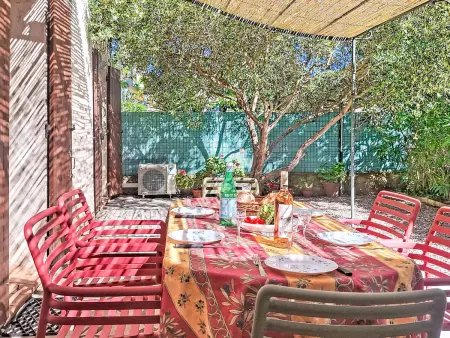 Appartement 3 chambres avec terrasse 25 m² à Six-Fours : photo 2