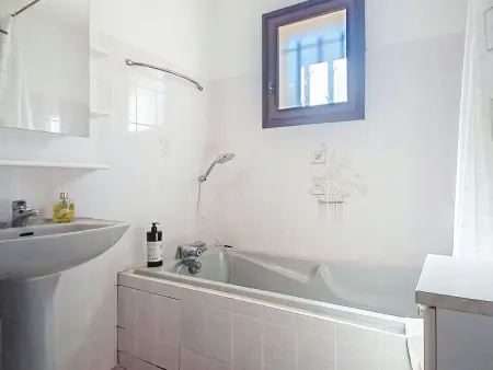 Appartement 3 chambres avec terrasse 25 m² à Six-Fours : photo 15