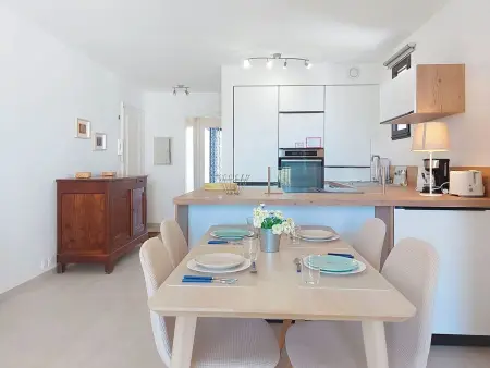Appartement rénové 2024 à 400 m de la mer : photo 4