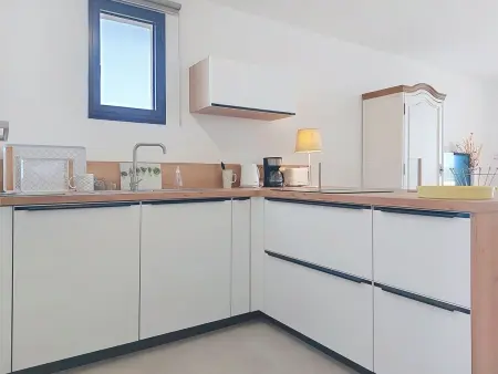 Appartement rénové 2024 à 400 m de la mer : photo 12