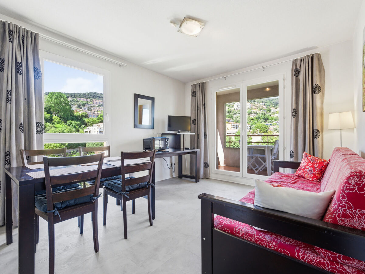 Virginia : Appartement 2 pièces avec terrasse à Grasse - Photo 2