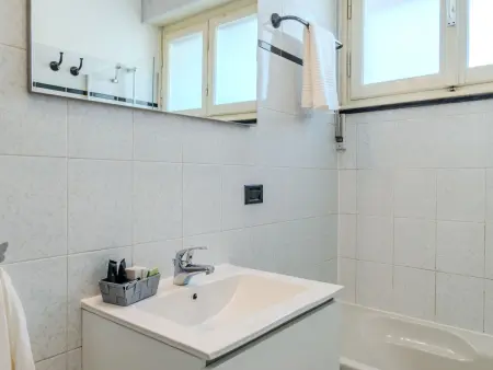Casa Betulla, appartement 120 m² Dongo, 4 balcons : photo 25