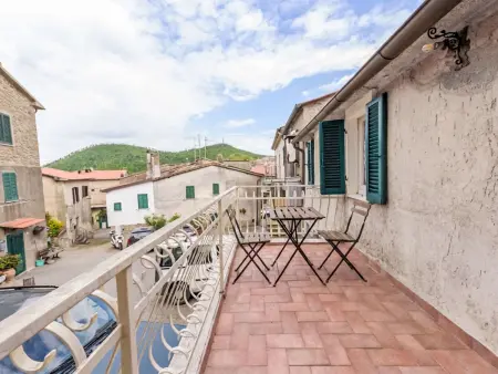 Nel Borgo – Maison rustique 6 pers. à Tirli : photo 2