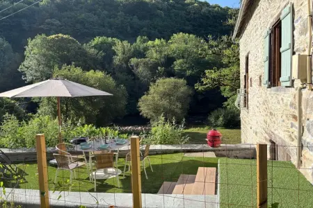 Les Rives de Vézère, maison historique au bord de l'eau : photo 49
